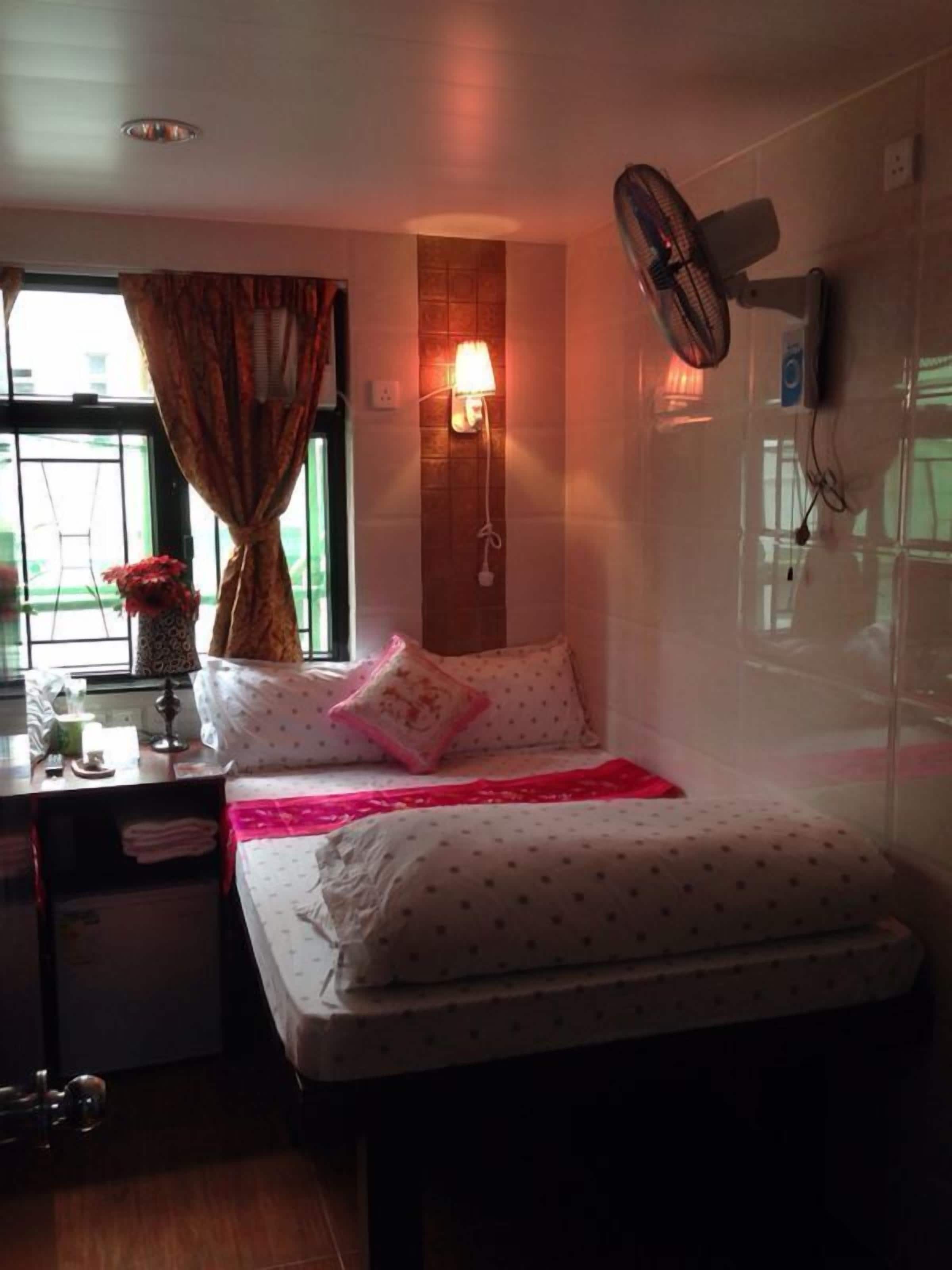 Photo - New London Hostel