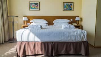 Superior-Doppelzimmer | Hochwertige Bettwaren, Betten mit Memory-Foam-Matratzen, Minibar