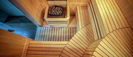 Sauna, 3 salles de soins, soins de manucure et de pédicure