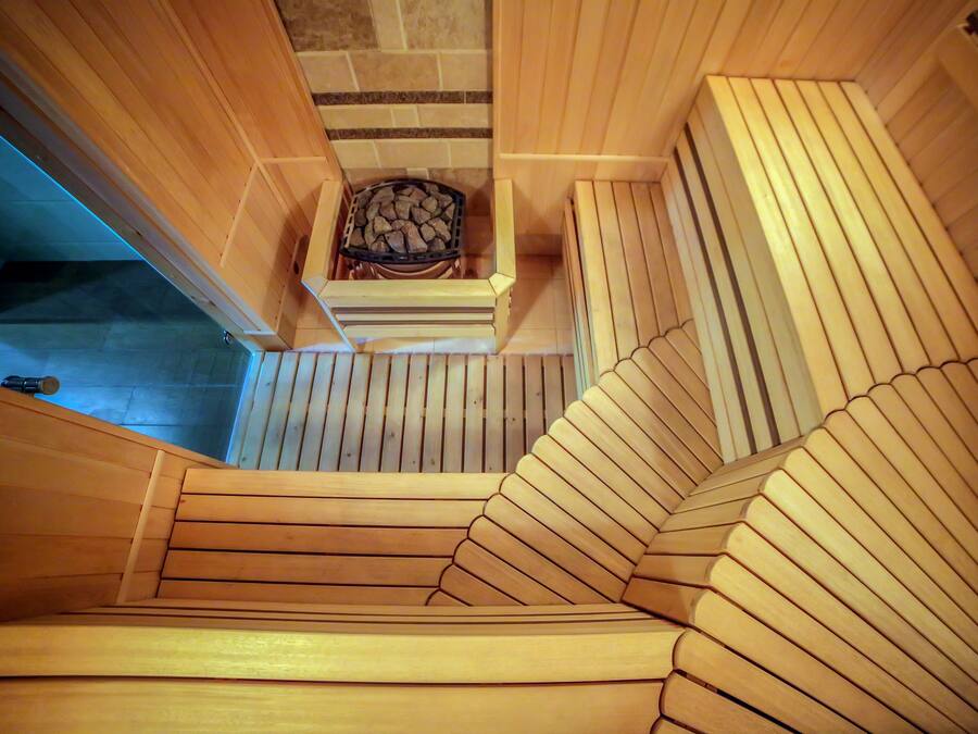 Sauna, 3 sale per trattamenti, manicure/pedicure