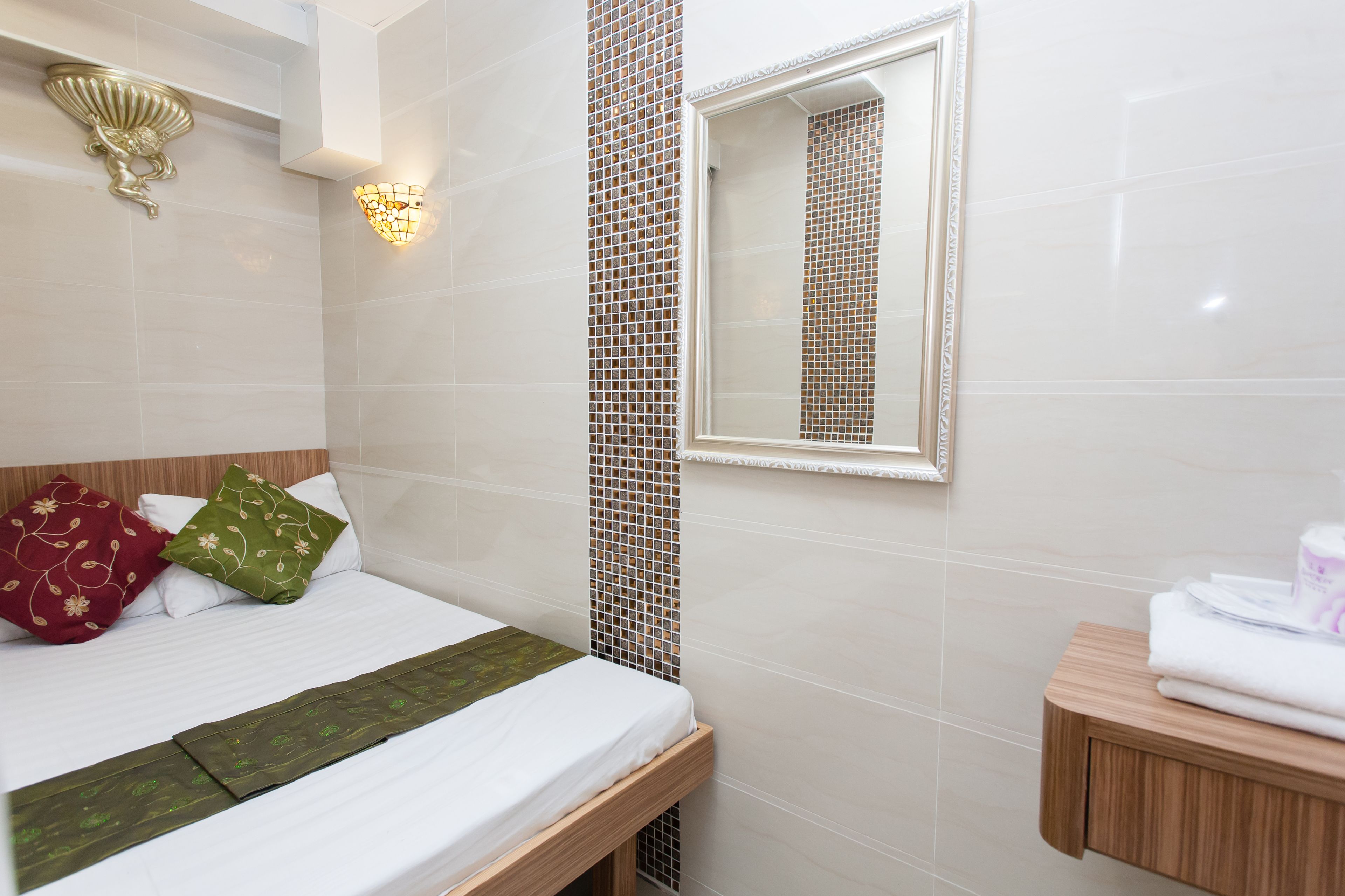 Standard Double Room | Free WiFi, bed sheets, wheelchair access