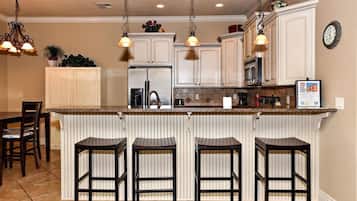 Luxury Condo, 2 Bedrooms | Private kitchen | Full-size fridge, microwave, stovetop, dishwasher