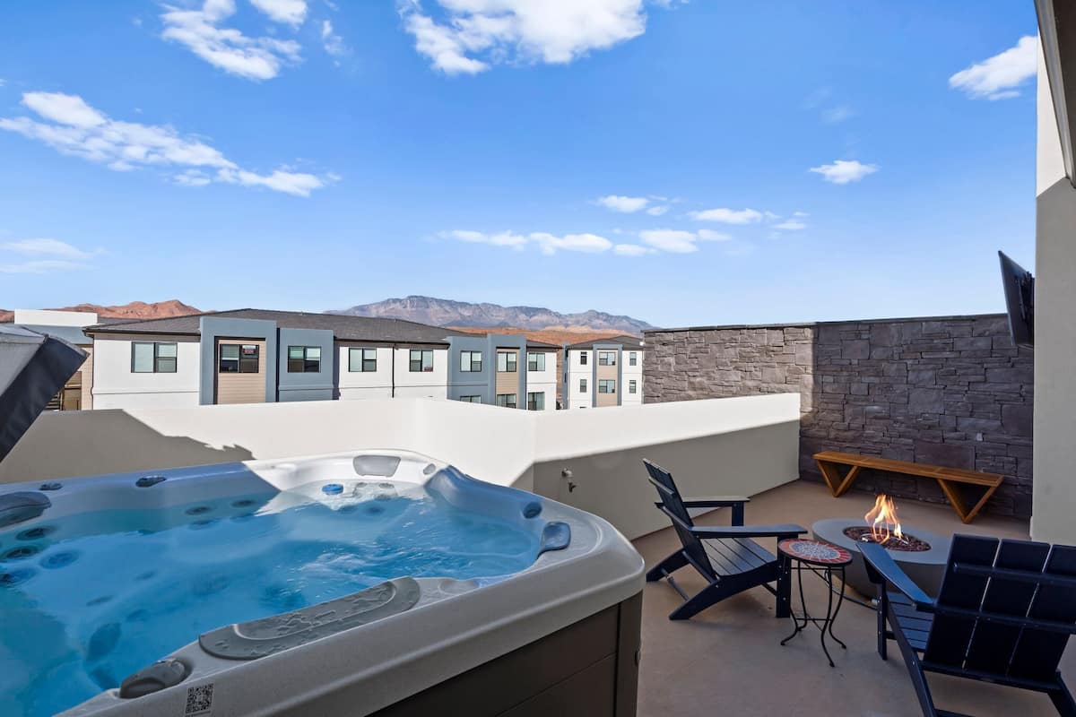 Condo de lujo, 4 habitaciones, para no fumadores, acceso a la alberca | Terraza o patio