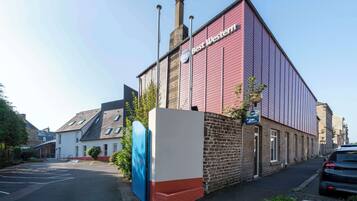 บริเวณภายนอก