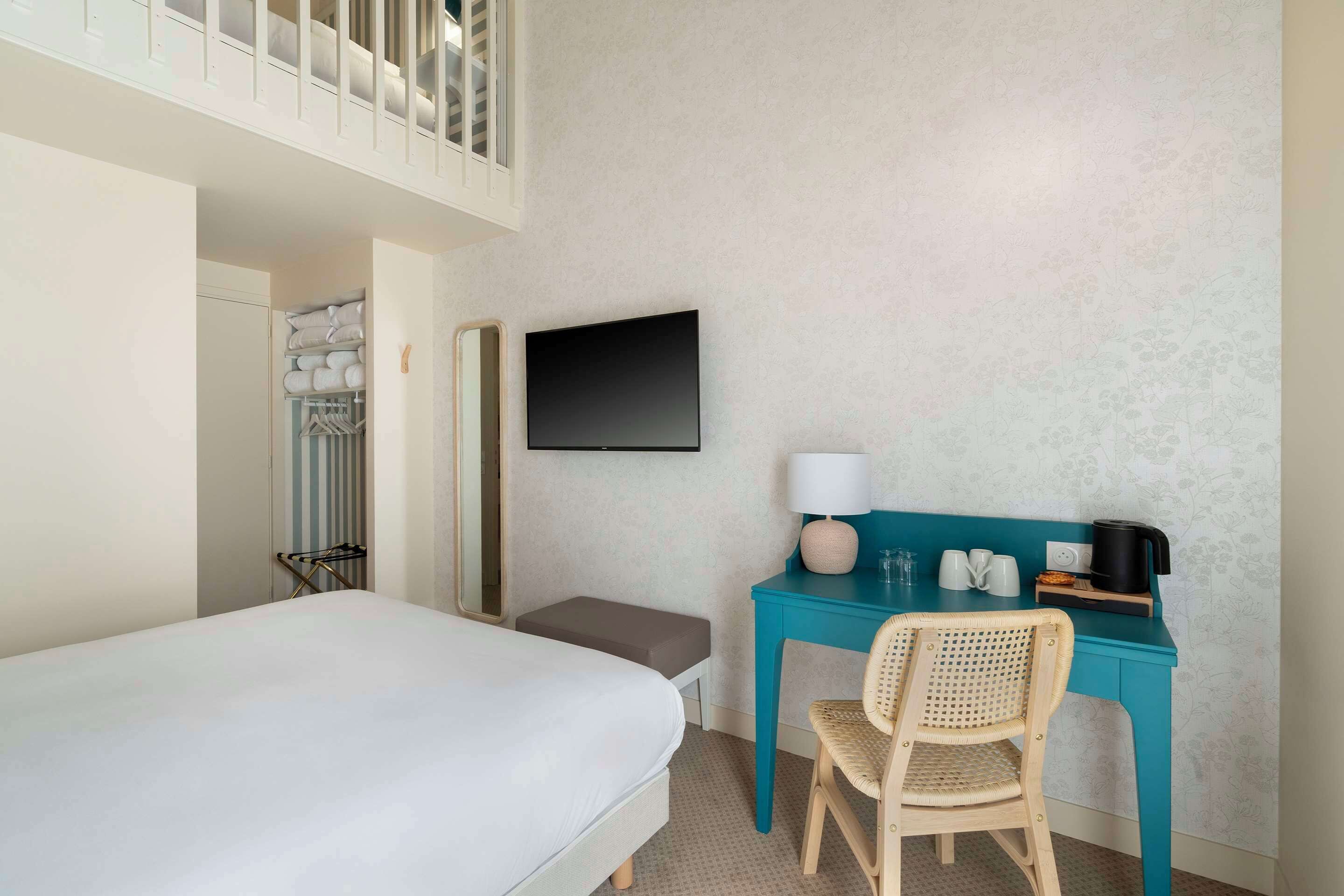 family room, multiple beds, non smoking, mezzanine | premium bedding, desk, free cots/infant beds, free wifi