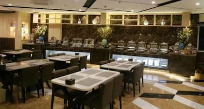 GreenTree Inn Yangzhou Gaoyou Municipal Government Business Hotel