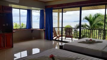 Premium Quadruple Room
