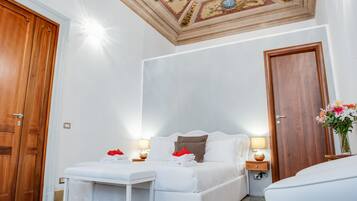 Minibar, sistema de insonorización, cunas gratuitas y wifi gratis