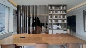 Interior - Ji Hotel (Shanghai)