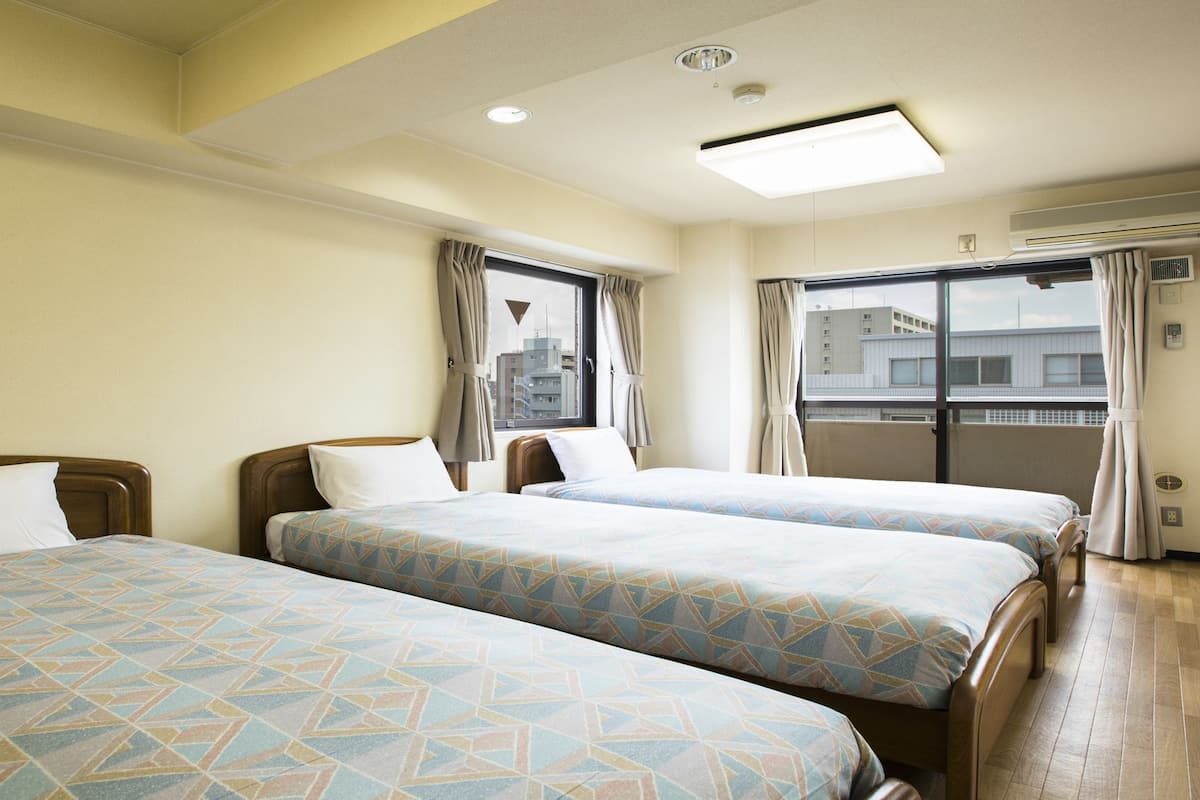 Desk, iron/ironing board (on request), WiFi (free), bed sheets