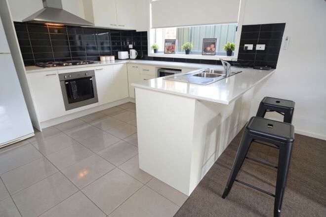 Private kitchen | Electric kettle, toaster