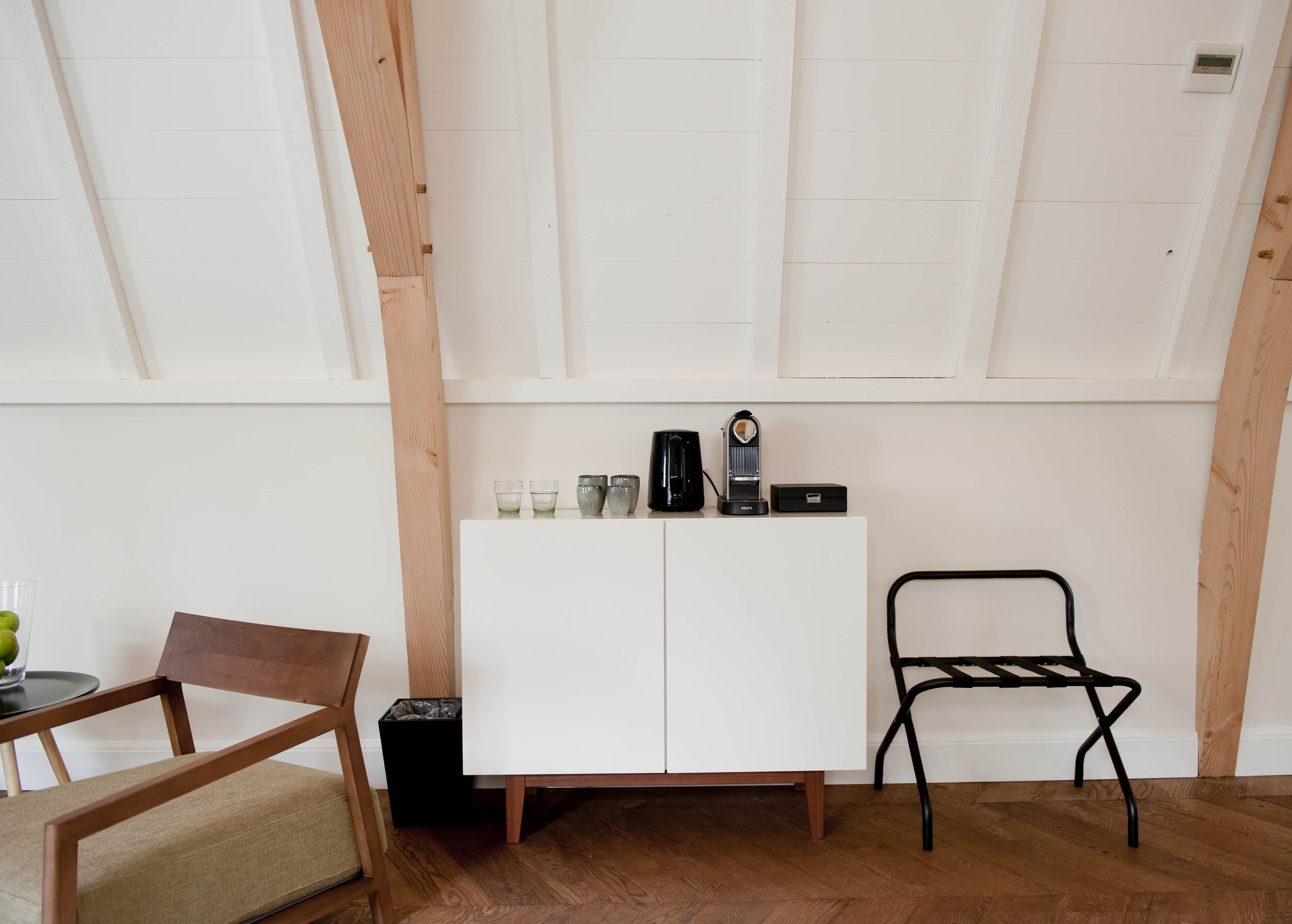 suite, 1 bedroom (wolvenstraat suite) | individually decorated, individually furnished, free wifi