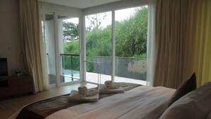 5 Bedroom Apartment with Jacuzzi