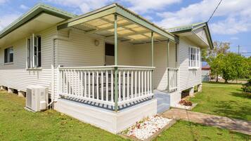 Family House, 3 Bedrooms | Terrace/patio