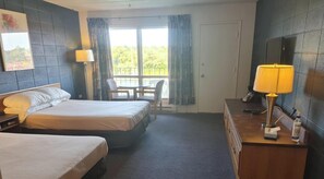 Classic Room, 2 Double Beds, Canal View