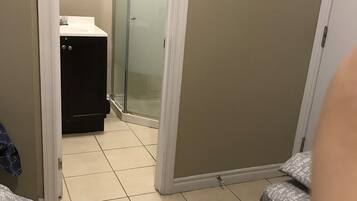 Triple Room, Private Bathroom | 1 bedroom, free WiFi