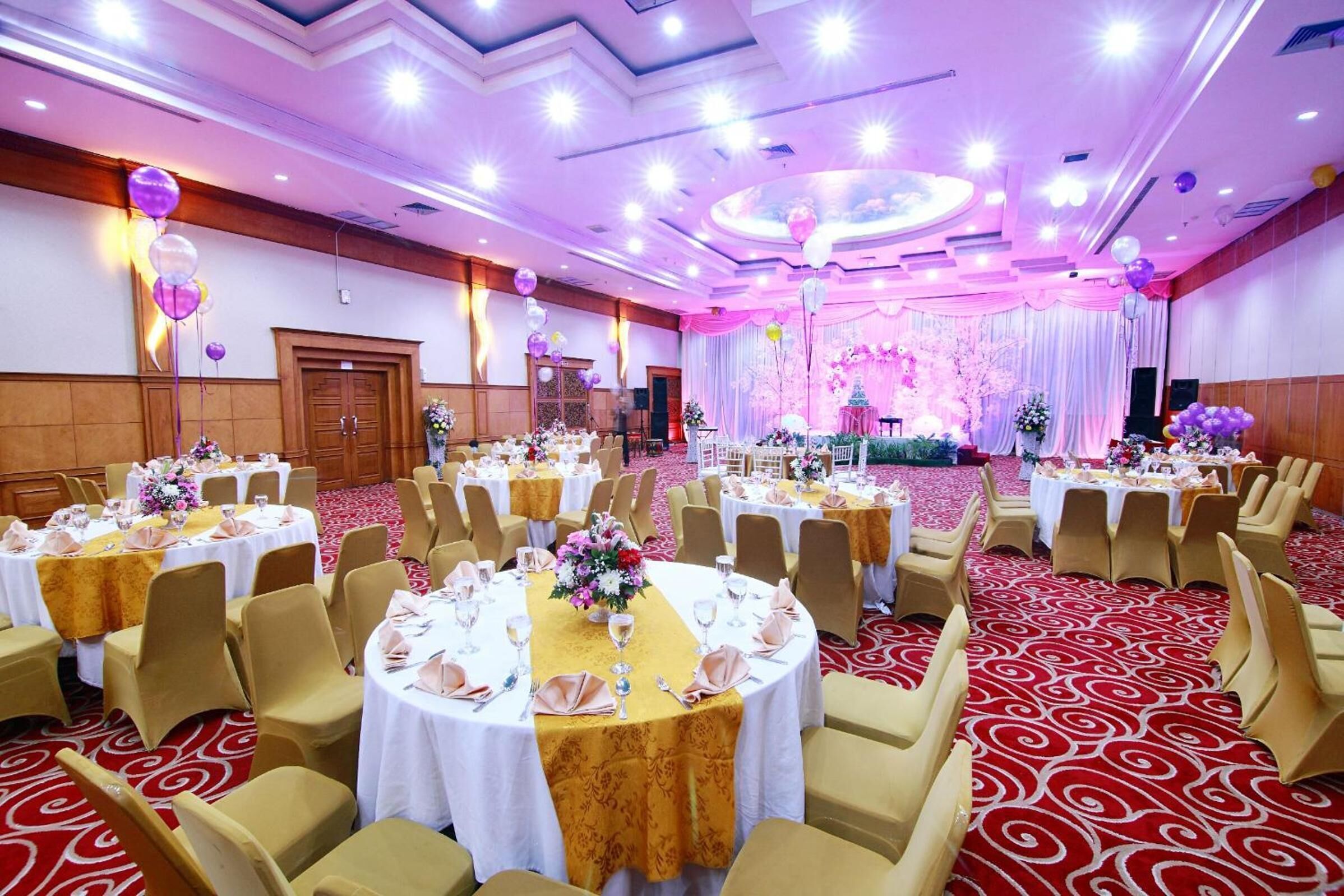 banquet hall