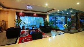 Lobby - Rocky Plaza Hotel Padang (Padang)