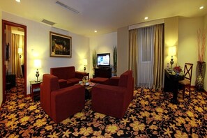 Presidential Room | Living room