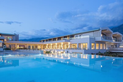 Horizon Blu Boutique Hotel