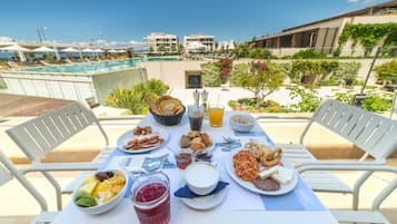 Tägliches inbegriffenes Frühstücksbuffet