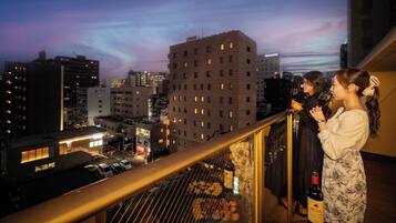 Superior Triple (Non-smoking) | Balcony