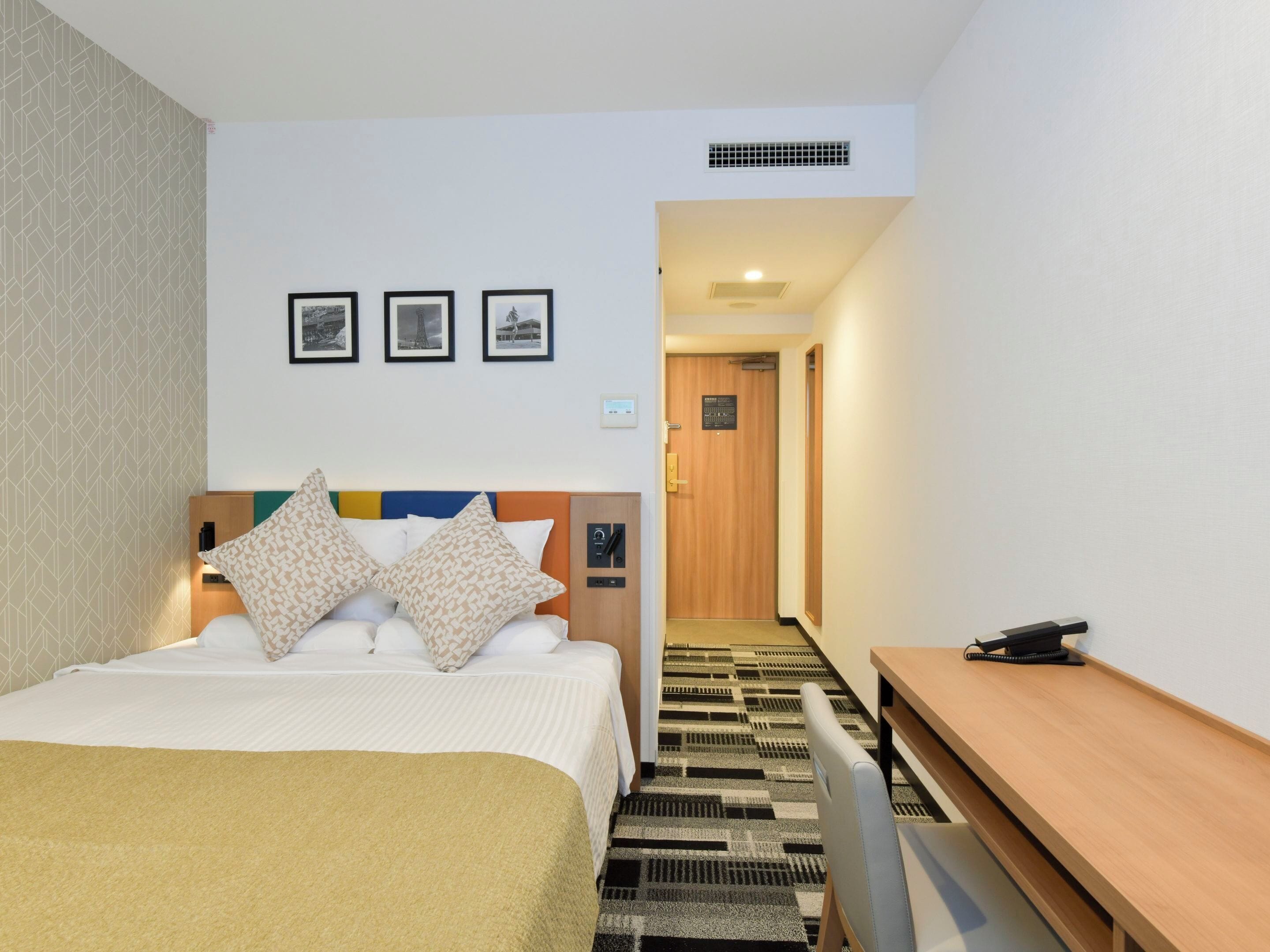 superior double (non-smoking) | in-room safe, desk, free wifi, bed sheets