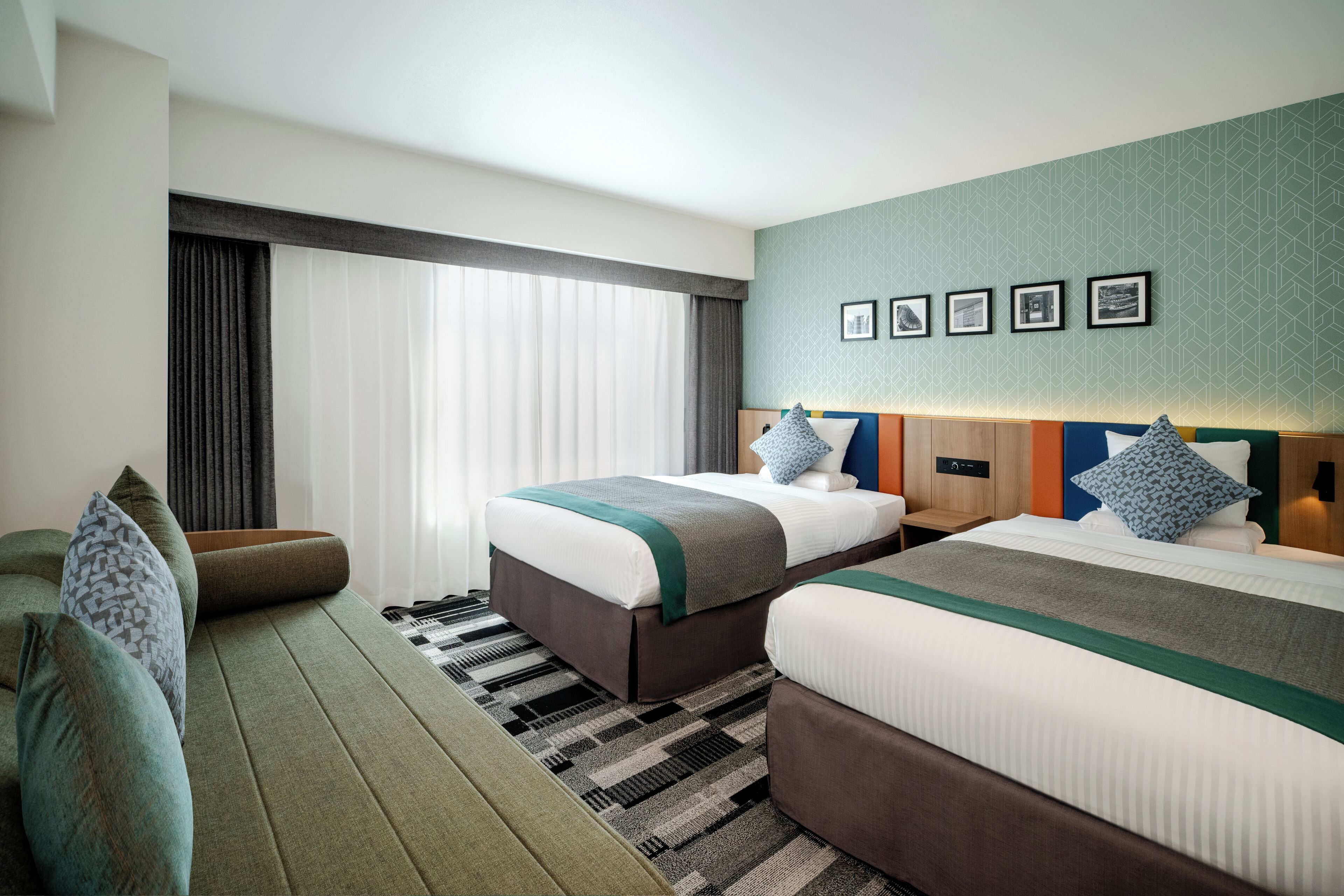 In-room safe, desk, free WiFi, bed sheets