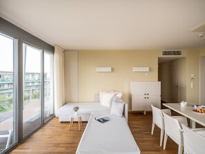 Televisión LCD 32 pulgadas con canales de televisión vía satélite