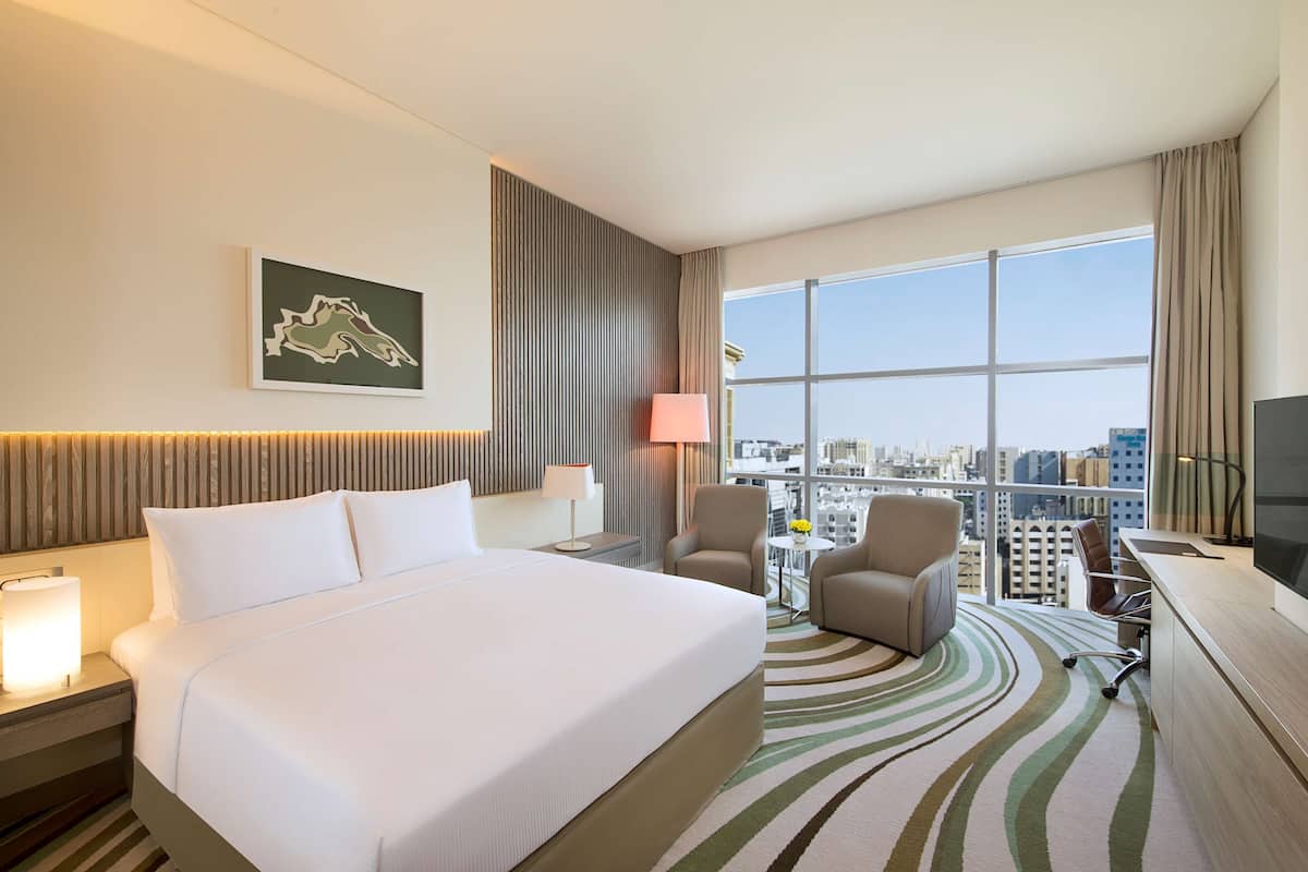 Ropa de cama de alta calidad y minibar