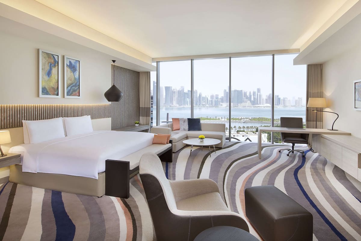 Ropa de cama de alta calidad y minibar