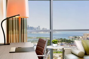 客房, 1 张特大床 (Sea & Skyline View) | 客房景观