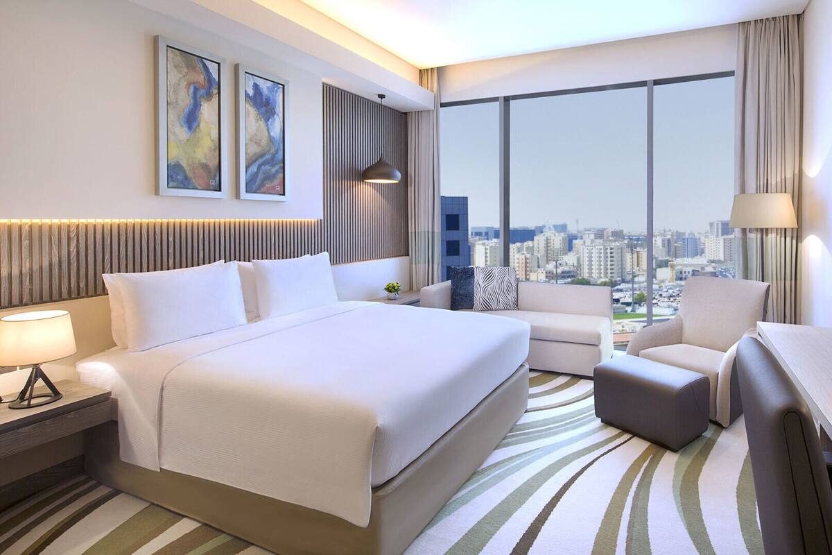 Premium bedding, minibar, in-room safe, desk