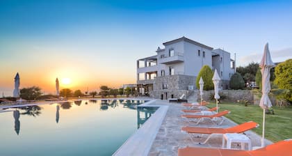 Marini Luxury Apartments and Suites