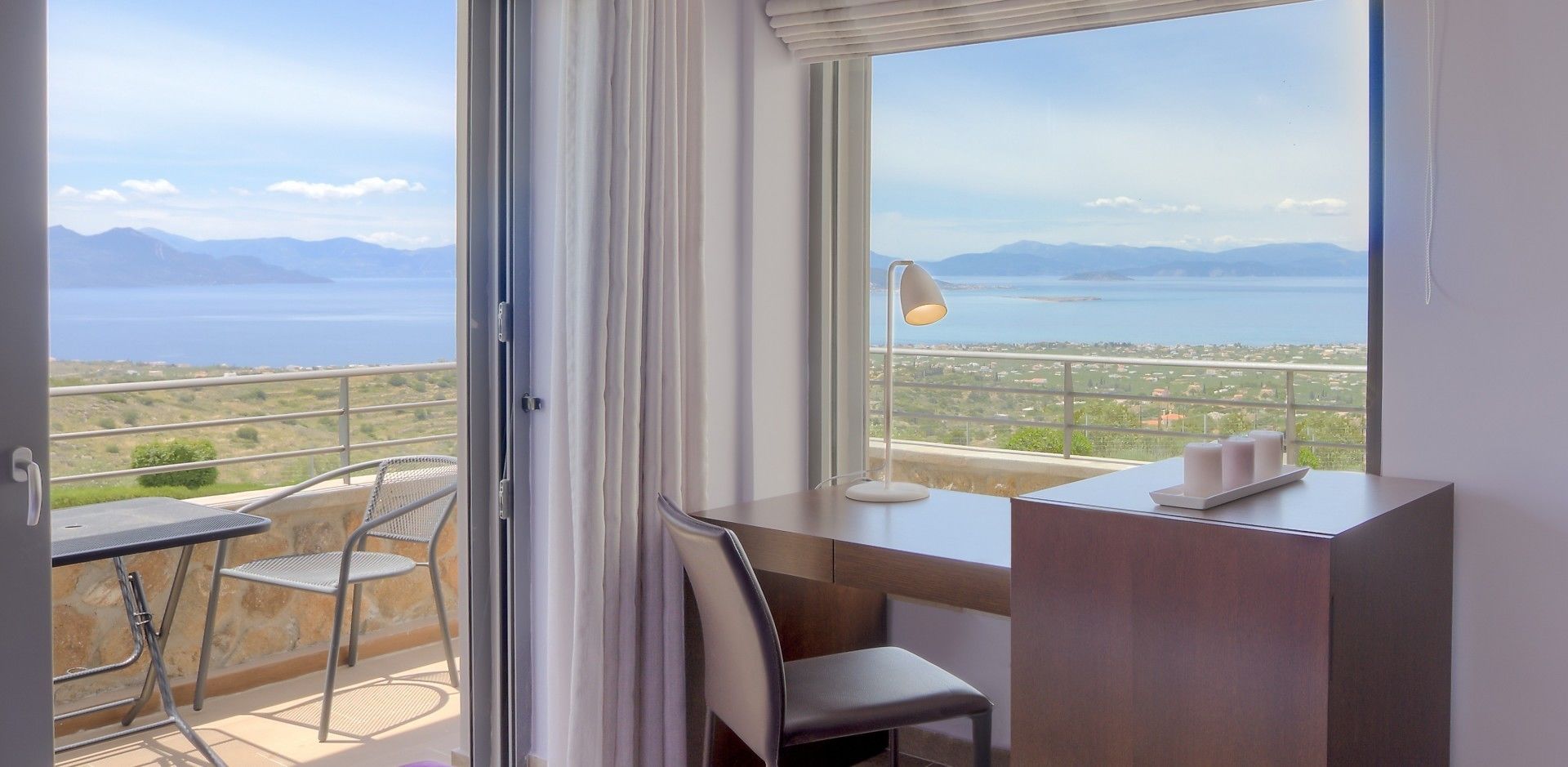 deluxe suite, jetted tub, sea view | room amenity