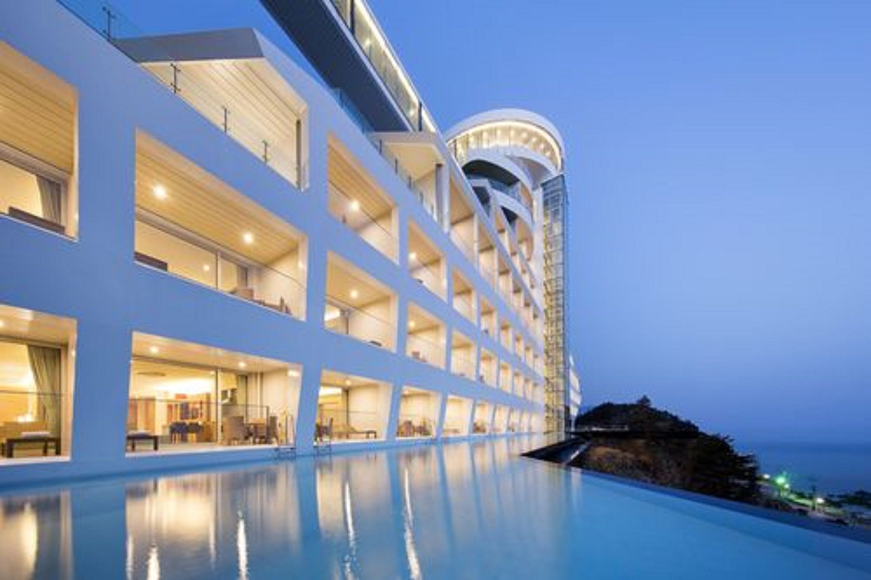 (beach cruise) pool villa terrace twin | view from room