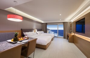 Rom – deluxe (Condo, No single traveler allowed) | Wi-fi (inkludert) og sengetøy