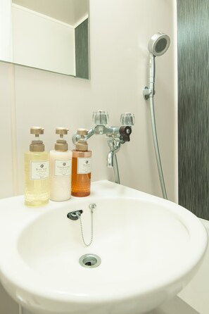 Bathroom sink - Hotel MyStays Ueno Inaricho (Tokyo)