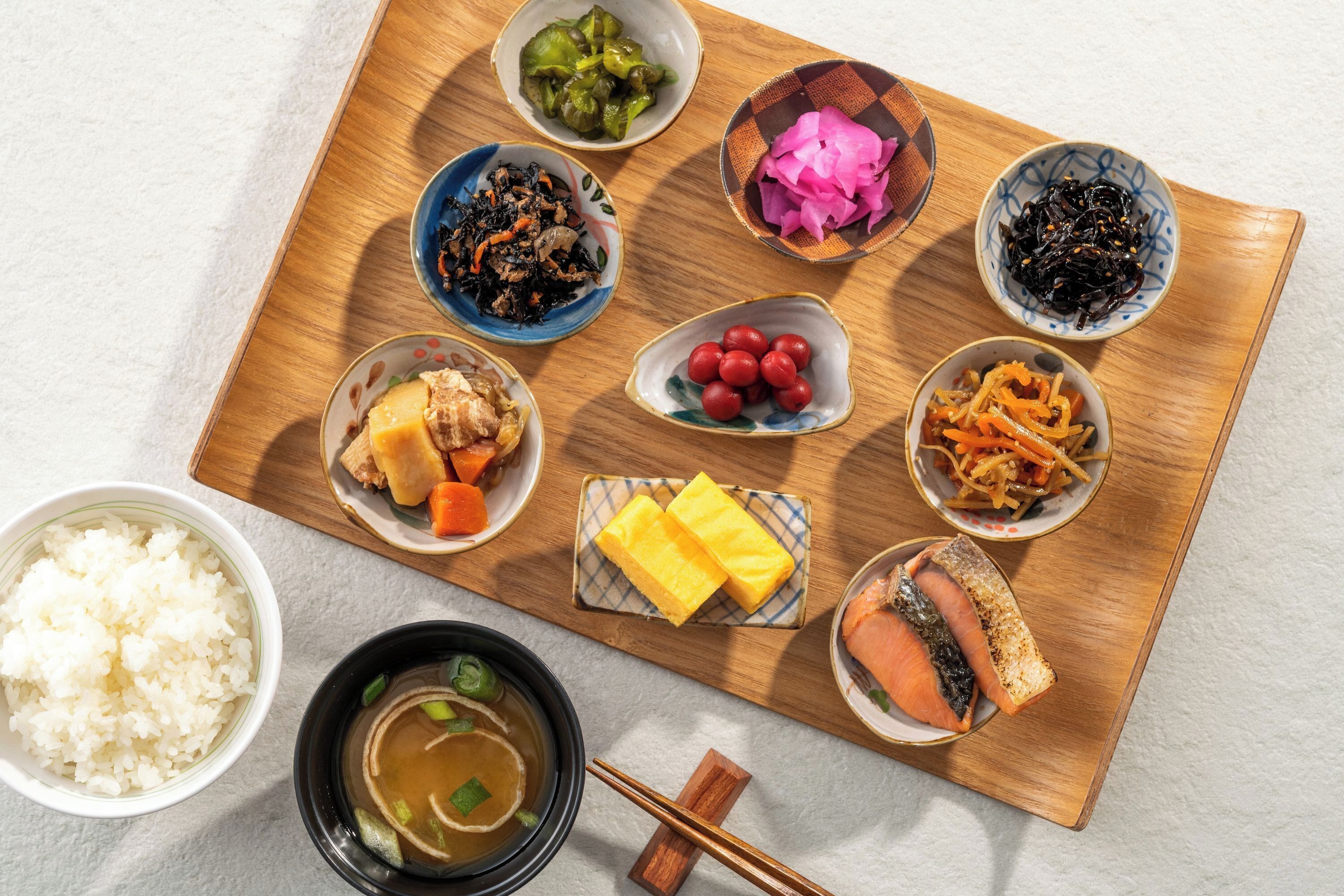 daily buffet breakfast (jpy 1500 per person)