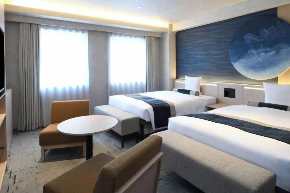 Coffres-forts dans les chambres, rideaux occultants