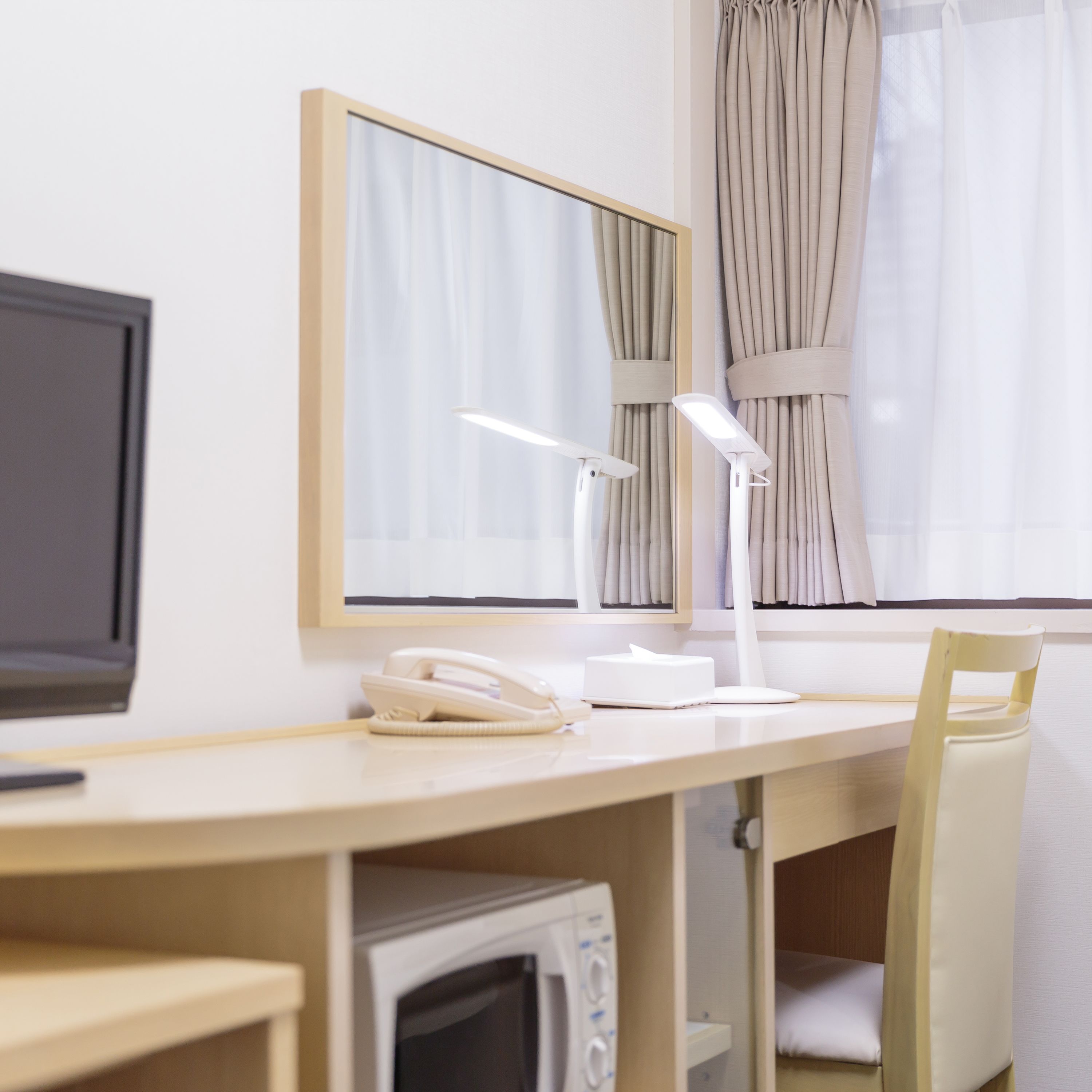 down duvets, desk, free wifi, bed sheets