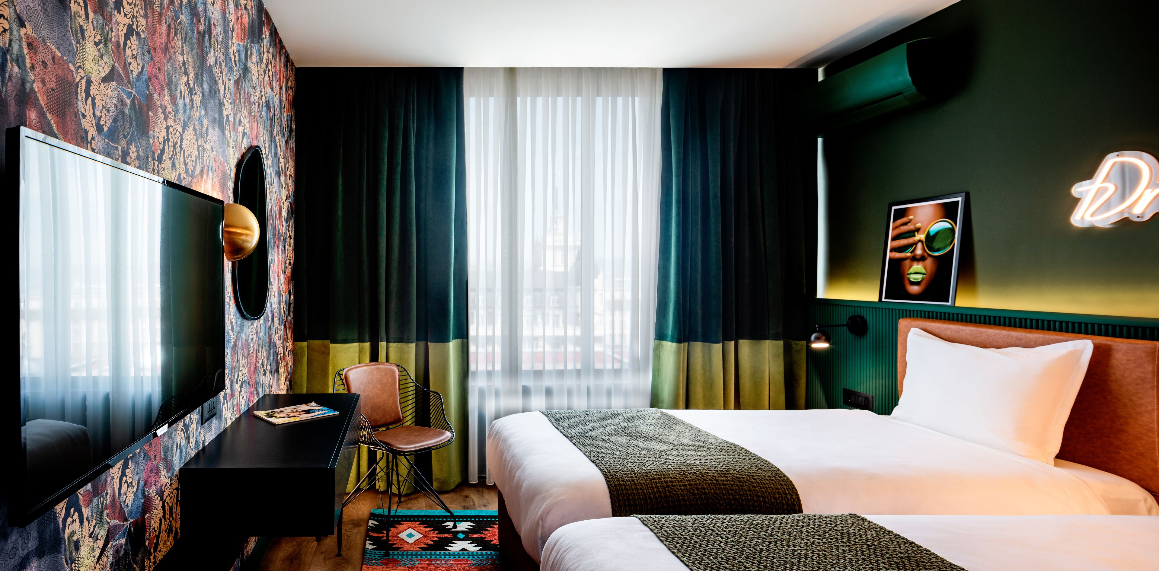 Deluxe Twin Room | Egyptian cotton sheets, premium bedding, memory foam beds, minibar