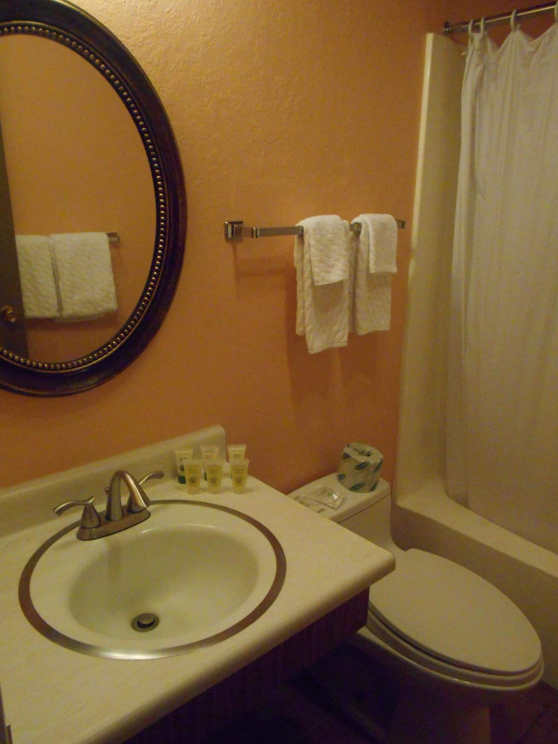 Photo - Victorian Inn