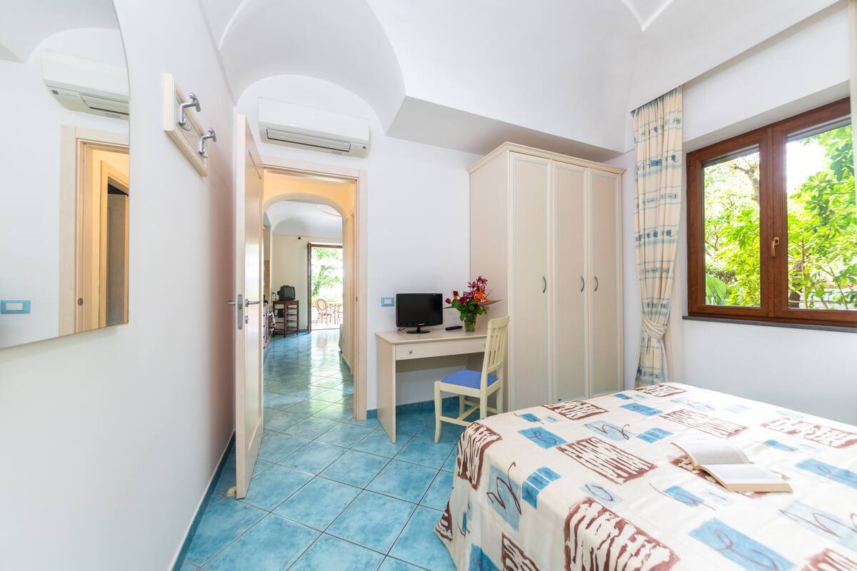 superior apartment | minibar, in-room safe, desk, cots/infant beds