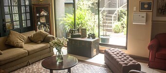  Filatelia Suites & Travel