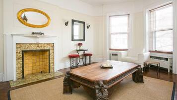 Superior Double Room | Living area