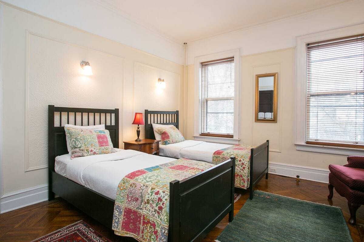 Deluxe Twin Room | Premium bedding, iron/ironing board, rollaway beds (surcharge)