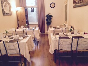 Breakfast for a fee - Hazelgrove Guest House (Blackpool)