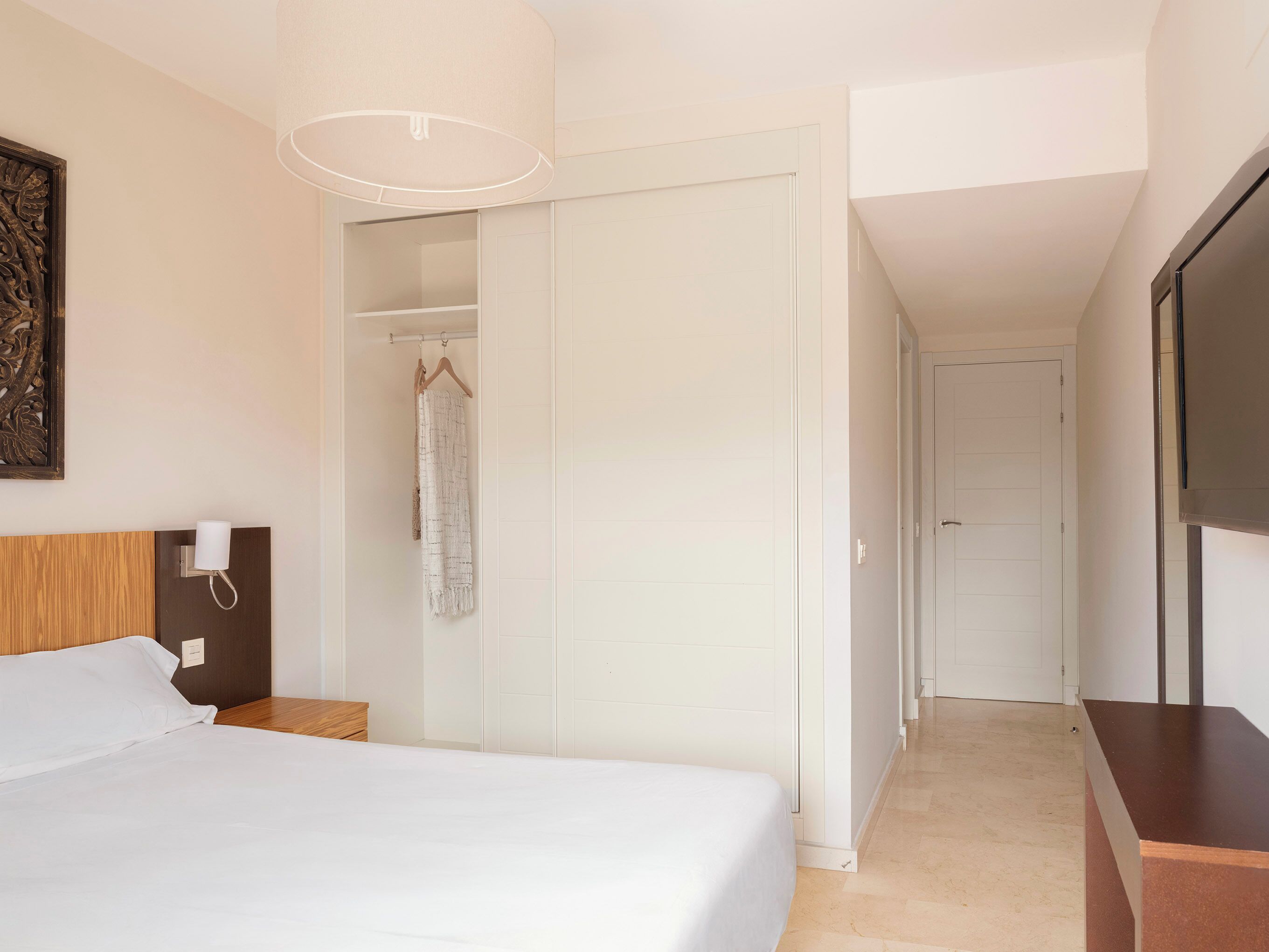 2 bedrooms, in-room safe, blackout drapes, iron/ironing board