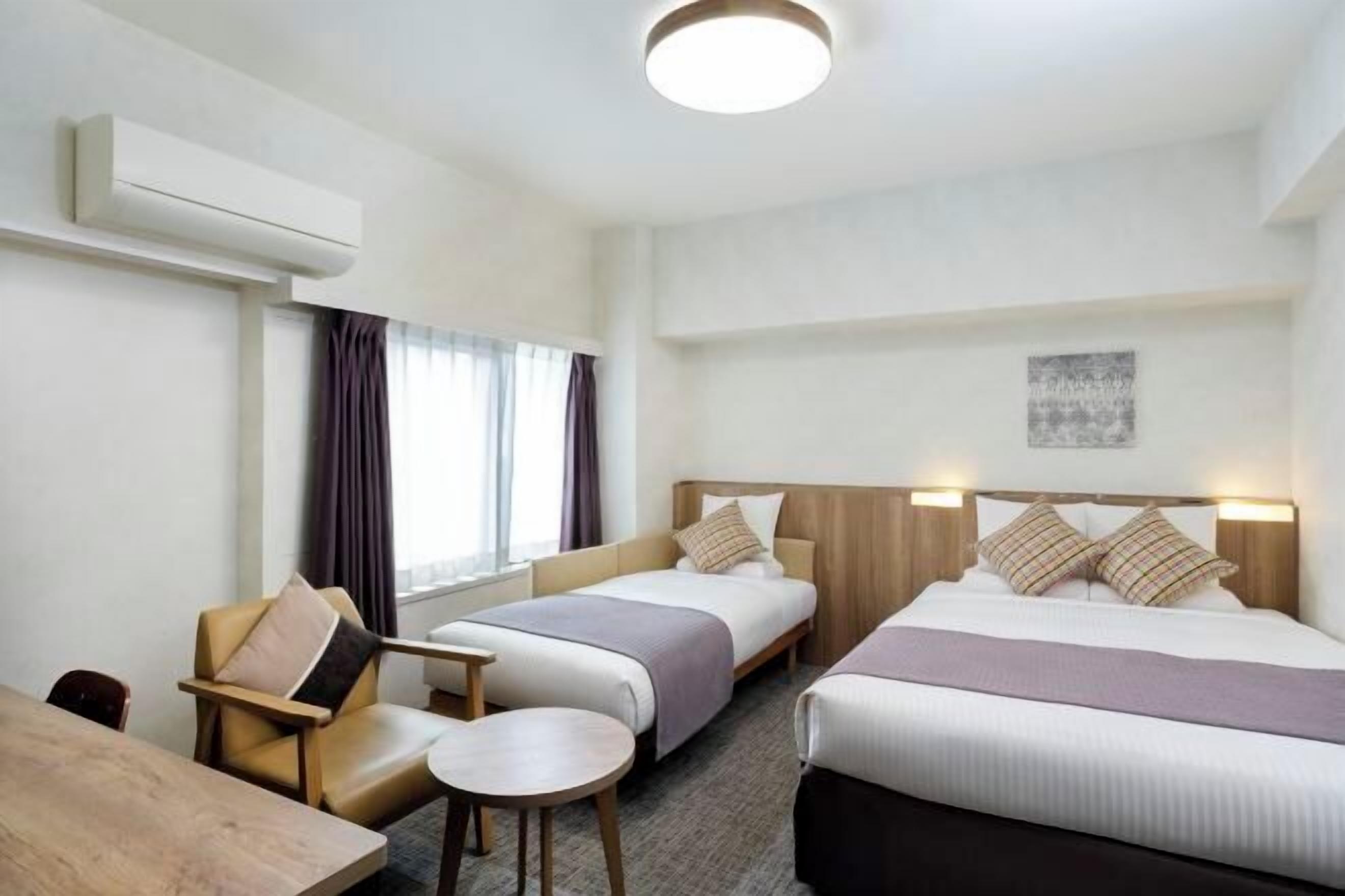 Coffres-forts dans les chambres, bureau